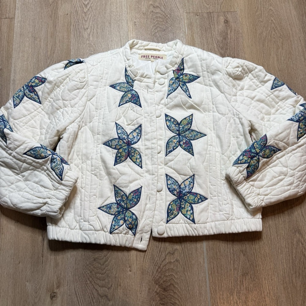 NEW, Free People quinn quilted patch insert denim jacket in off white L - Picture 2 of 6